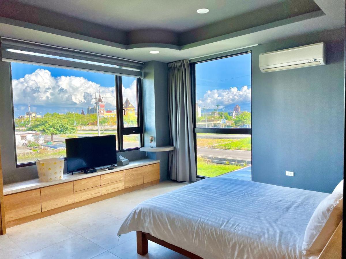 Xin Yi Bed & Breakfast Wujie Exterior photo