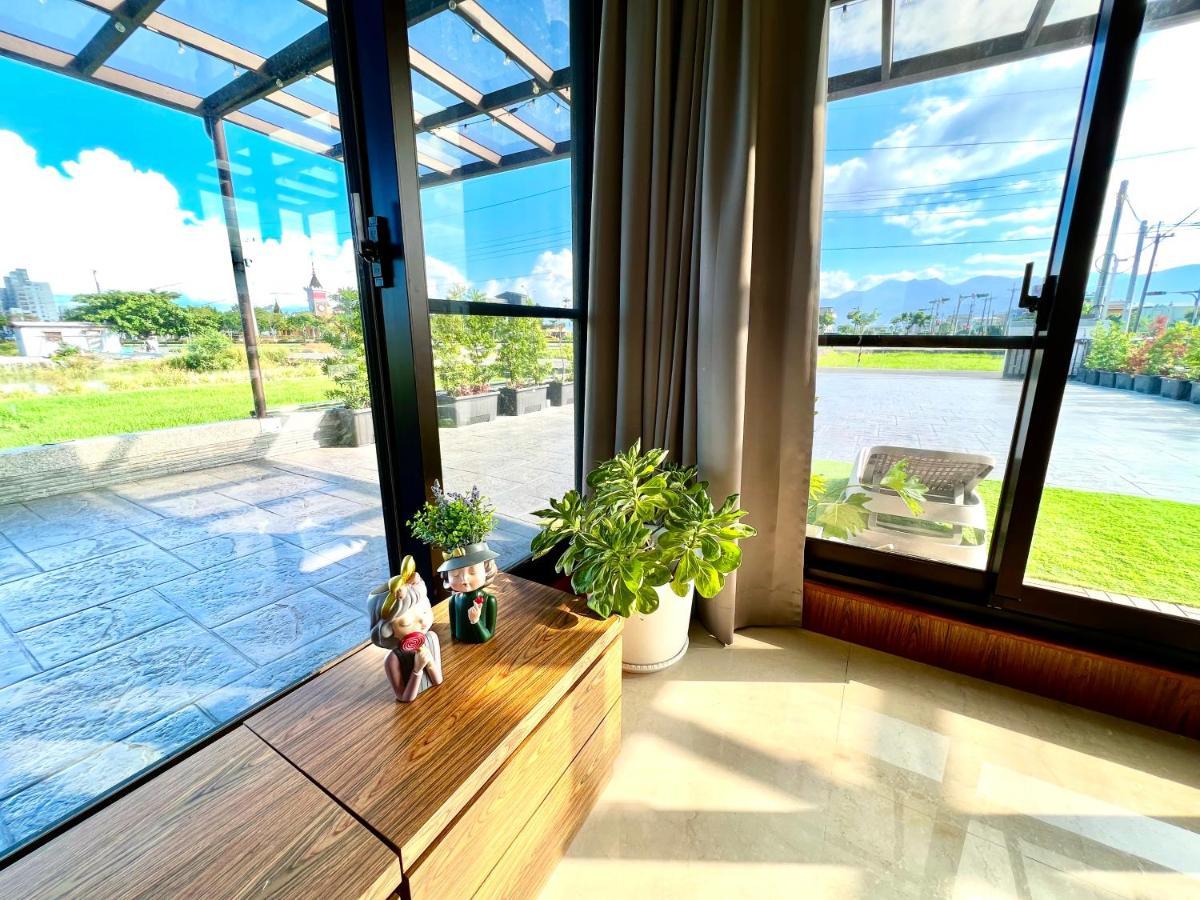 Xin Yi Bed & Breakfast Wujie Exterior photo